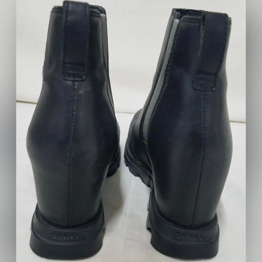 Sorel Joan Of Artic Wedge III Chelsea Ankle Boots Size 7.5 W/Box MSRP $200 - Picture 5 of 9